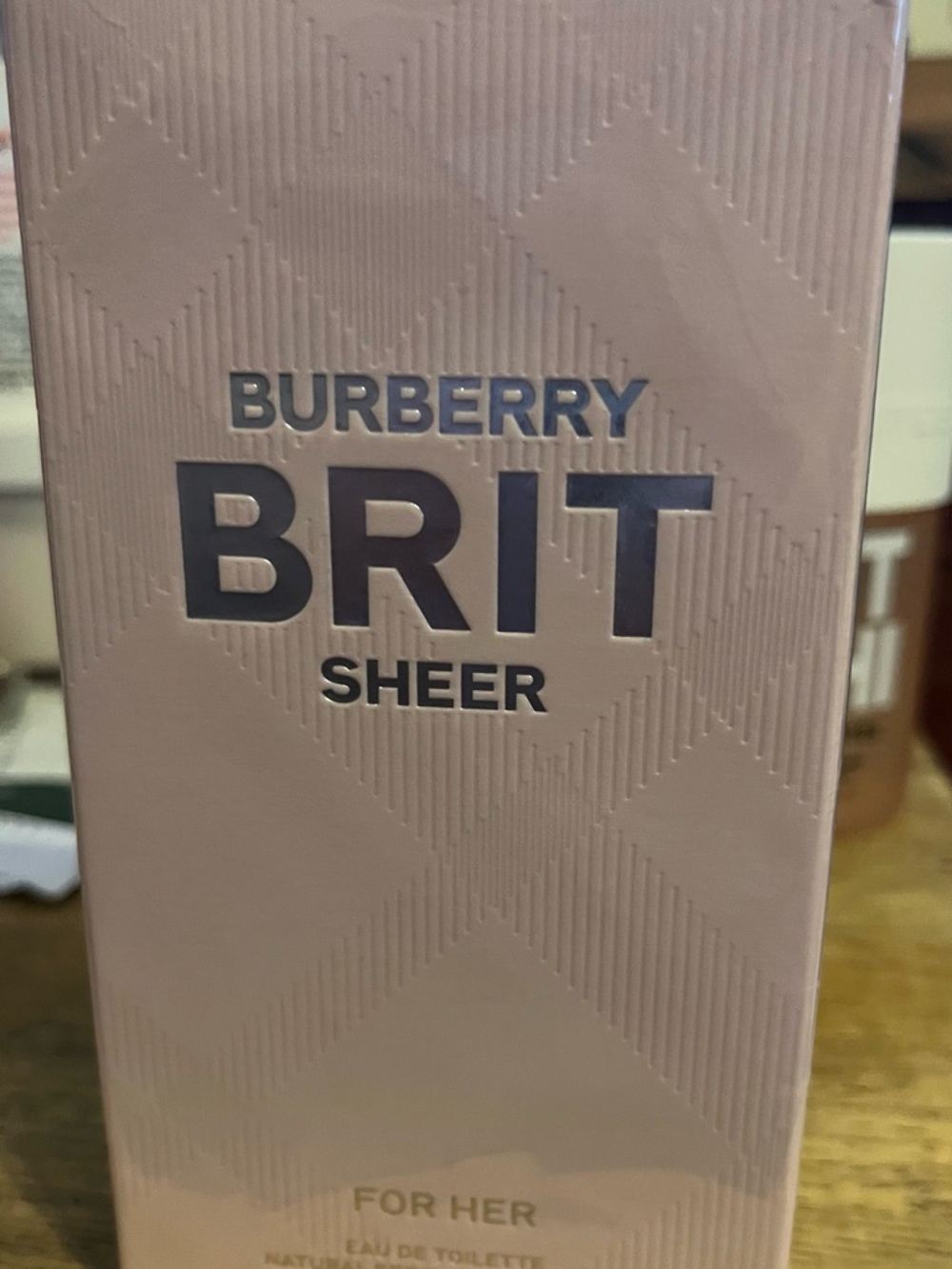 Burberry Brit Sheer Feminine Light Pink Box - BRIT Logo